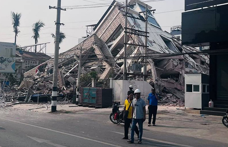 ބިންހެލުމުގައި މިއަންމާއިން މަރުވި އަދަދު 2000 އަށް