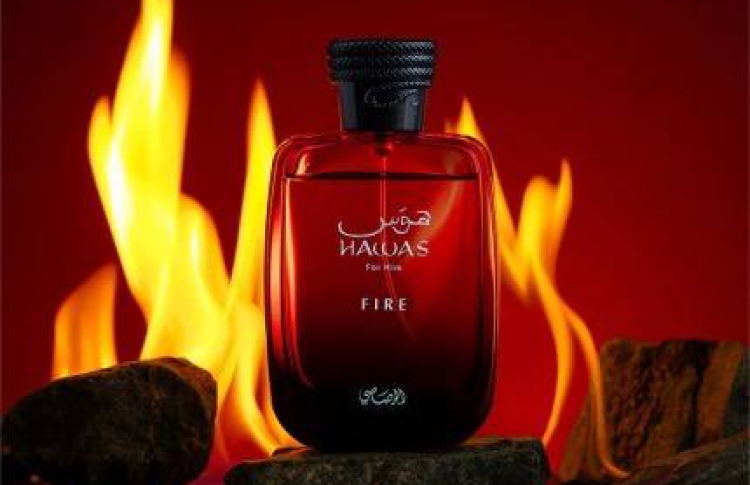 ޕްލާޒާގައި ހަވާސް ފަޔަ، ކްރިމްސަން އަދި ލަޔަން ސެންޓު