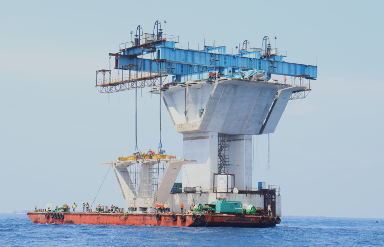 ތިލަމާލެ ބްރިޖްގައި އެންމެ އުސް ޕްރީކާސްޓް ބަހައްޓައިފި