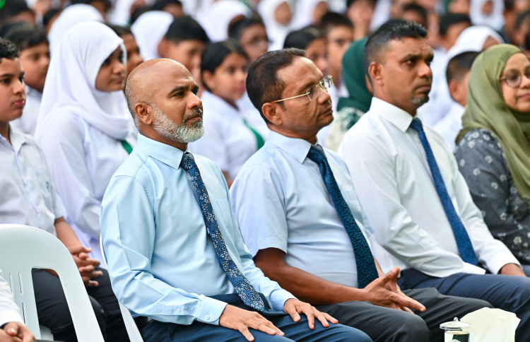 "ޓީޗަރުން، ޒަމާނަށް އަންނަބަދަލަށް އަހުލުވެރިވާންޖެހޭ"