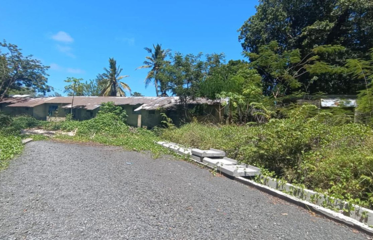 އީކުއޭޓާ ވިލެޖު ސްޓާފް ކުއާޓާޒްގެ ކޮޓަރިތައް ހުސްކޮށްފި