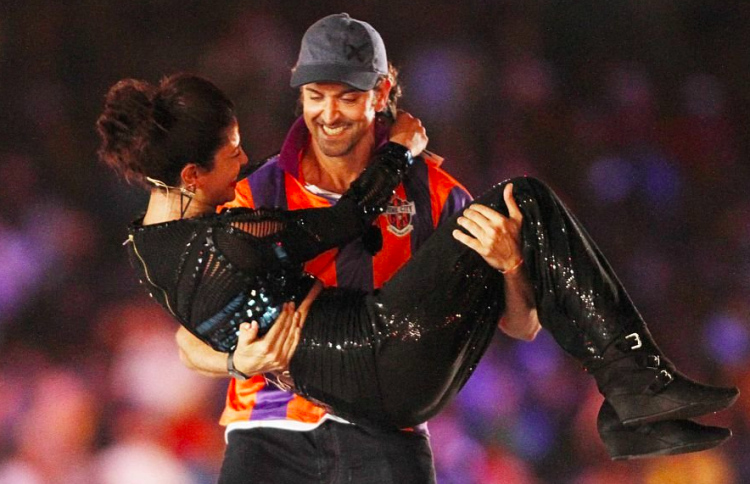 ރިތިކް ނިއުޔޯކަށް ގޮސް ޕްރިޔަންކާއާ ބައްދަލުކޮށްފި