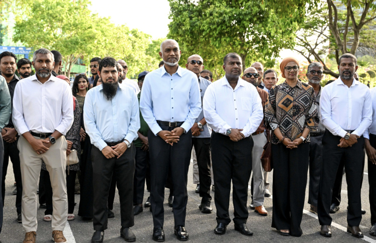 އައިޔޫއެމްއިން އާމްދަނީ ހޯދަން އިމާރާތެއް އަޅަނީ