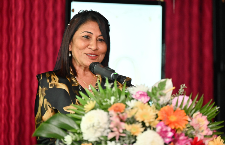 ނަފްސާނީ ބަލިތަކަށް ފަރުވާދޭން މަސައްކަތްކުރަން ޖެހޭ