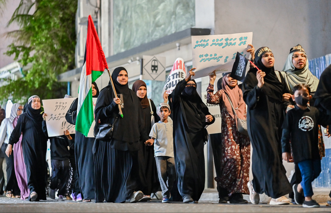 "ޣައްޒާ ބަނޑަށް މަރުވަނީ" ހުކުރު ދުވަހު ރަސްފަންނަށް