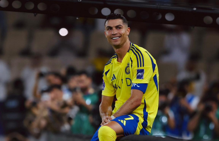 ސެމީއަށް ގެންގޮސް ރޮނާލްޑޯ އާކުރީ ރެއާލުގެ ހަނދާން