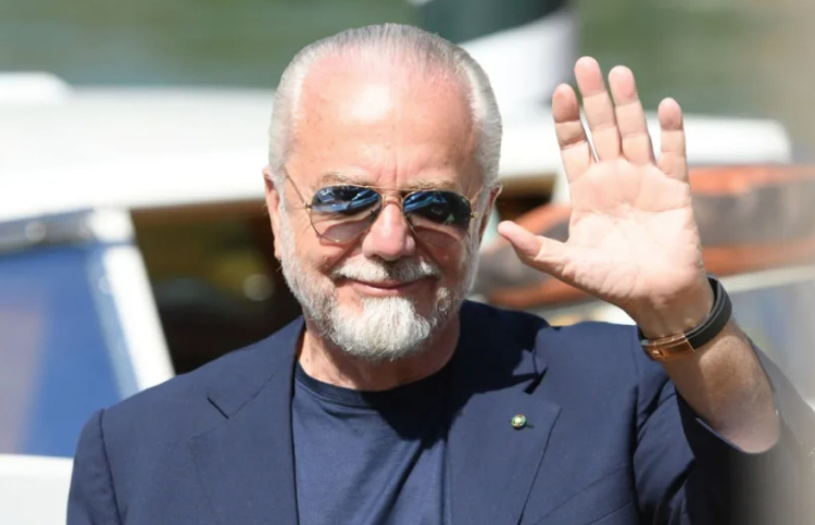 ނަޕޯލީ މޮޅުވިއިރު ޑި ލޯރެންޓިސް ރާއްޖޭގައި