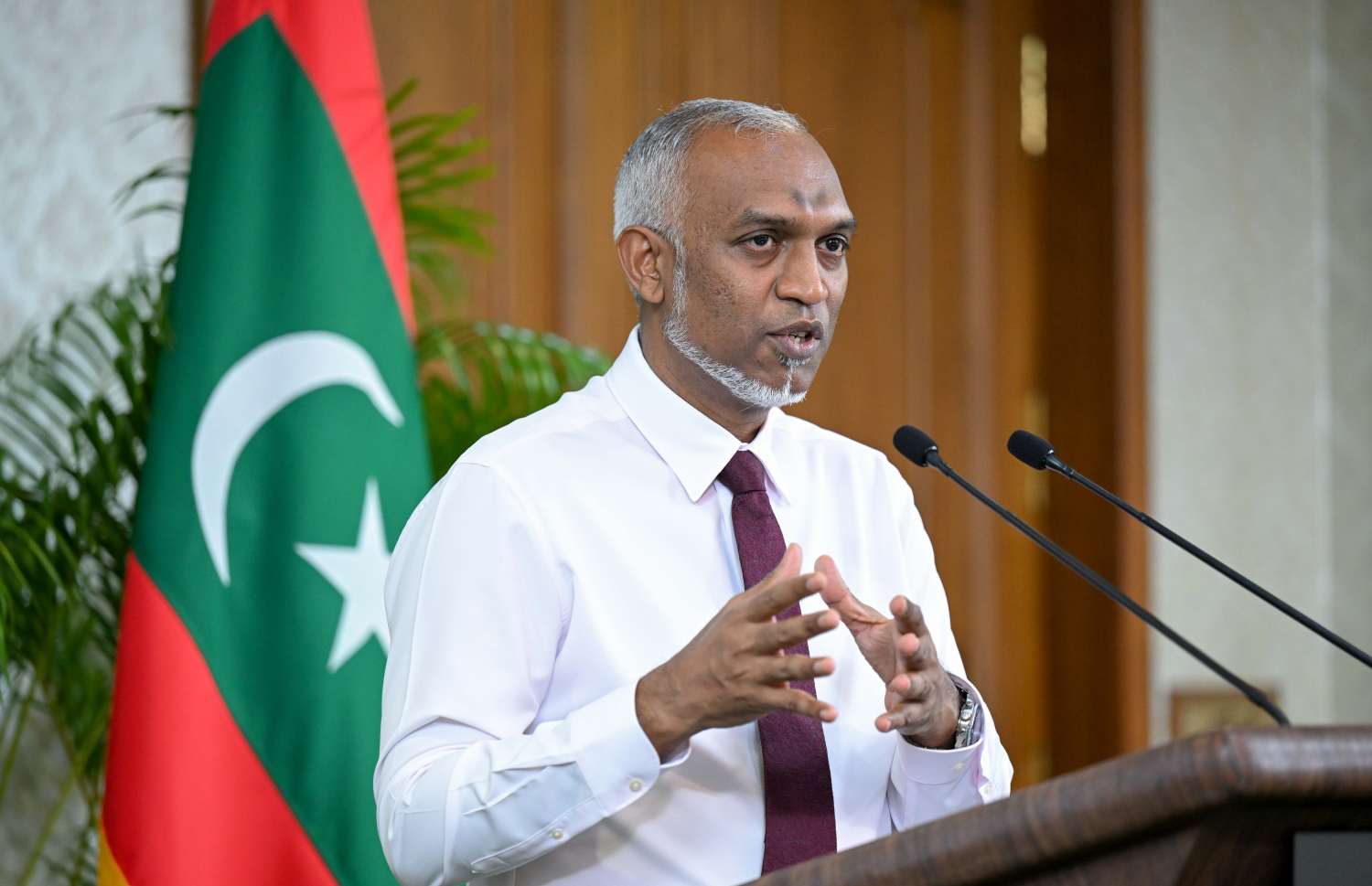 ރައީސް މުއިއްޒު މިއަދު ނޫސްވެރިންނާ ވާހަކަފުޅު ދައްކަވަނީ.