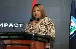 އިނާޔާ. ފޮރިން ސެކްރެޓަރީއަކަށް ވަނީ އަލުން އައްޔަންކޮށްފައި.