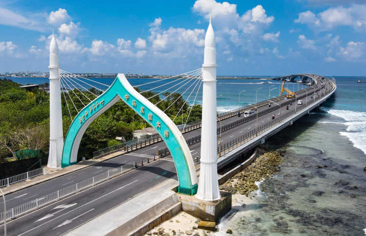 ސިނަމާލެ ބްރިޖް އިންސްޕެކްޓްކޮށްފި: އަދިވެސް ބަރާބަރު!