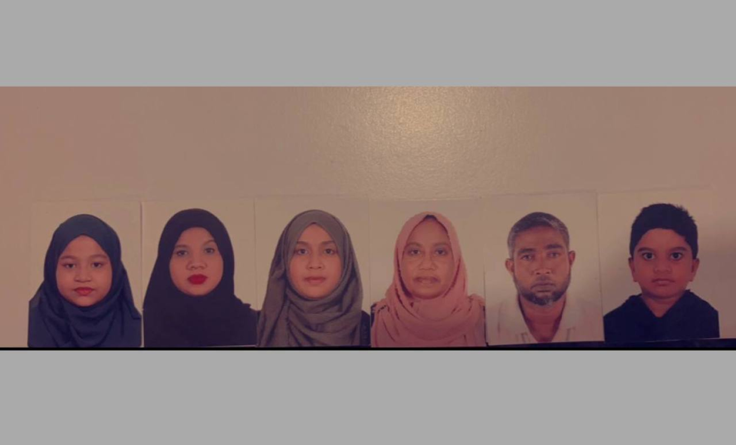 އަޒްކާގެ މަންމަ އާއި ބައްޕަ އަދި ކޮއްކޮމެން.