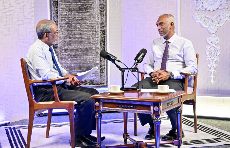 މަގާމުގައި ތިބޭ މީހުން ދުރުކުރުމުގެ ބާރު ރައްޔިތުންނަށް