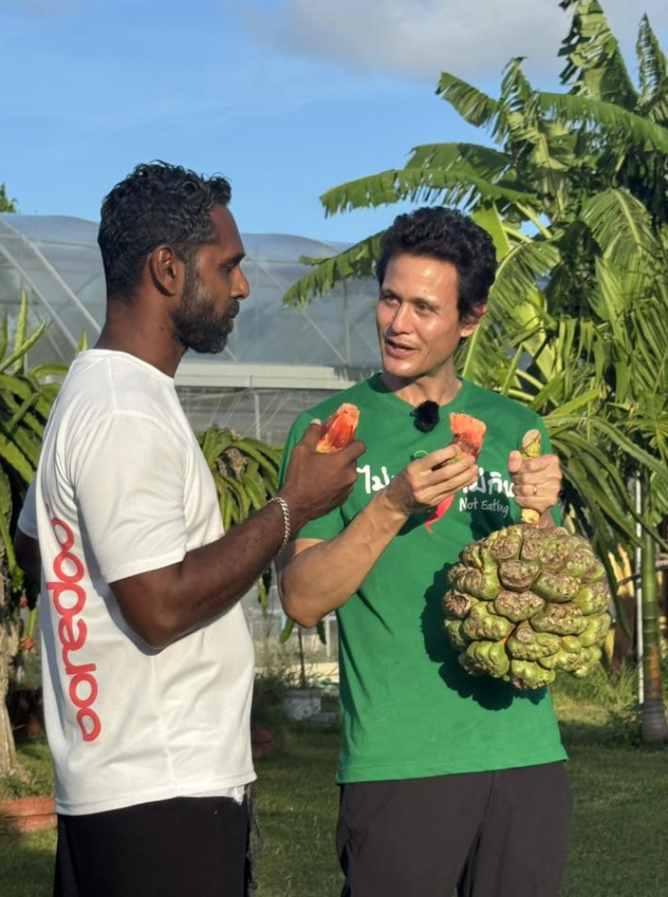 އެކި ގައުމުތަކުން ރަހަ ބަލަމުން މާކް ރާއްޖެއަށް
