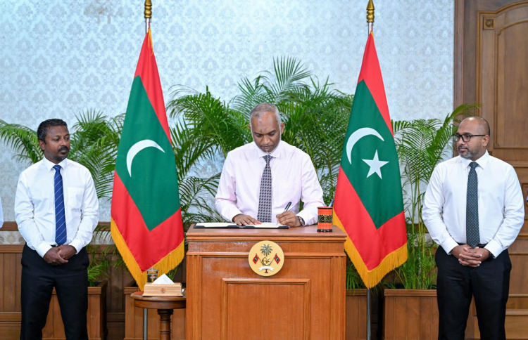 ގޭންގުތައް ނުހުއްޓި އޮތީ ޕޮލިޓިކަލް ވިލް ނެތީމަ:ރައީސް