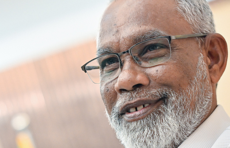 އެއްދުވަހު ކަމުނުދާ ލީޑަރު އަނެއްދުވަހު ކަމުހިނގައިދާނެ