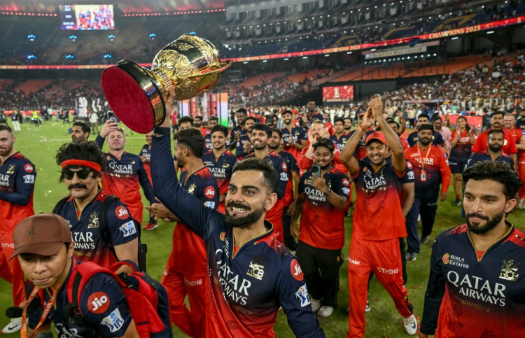 އާރުސީބީ ފުރަތަމަ ފަހަރަށް އައިޕީއެލް ކާމިޔާބުކޮށްފި