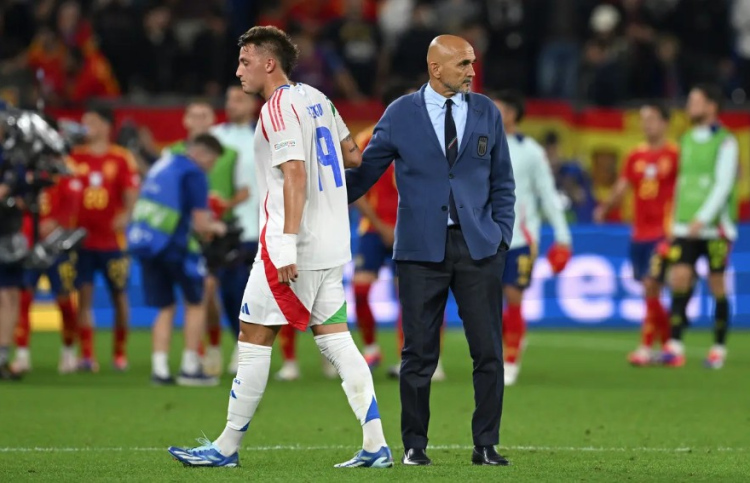 ކޮލިފައިން ފުރަތަމަ މެޗުން އިޓަލީ ބަލިވެއްޖެ