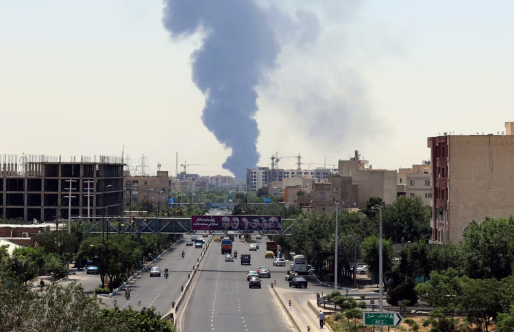 އިރާނުގެ ޑިފެންސް މިނިސްޓްރީއަށް ވެސް އިޒްރޭލުގެ ހަމަލާ