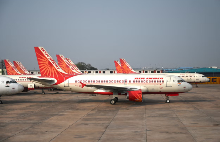 އެއާ އިންޑިއާގެ ބޯޓަކަށް މައްސަލައެއް ކުރިމަތިވެއްޖެ