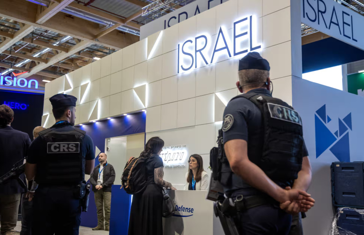 ޕެރިހުގެ އެއާޝޯއިން އިޒްރޭލްގެ ކުންފުނިތައް ބޭރުކޮށްފި