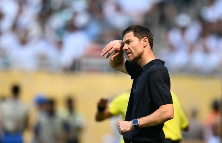 އޮލޮންސޯގެ ފުރަތަމަ މެޗު ސައުދީ ޓީމާ އެއްވަރުވެއްޖެ