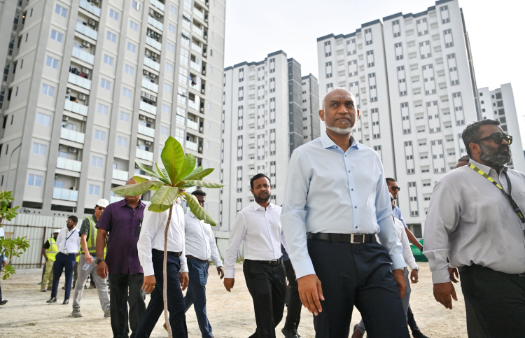 ފްލެޓުތައް އަންނަ މަހު ހަވާލުކުރަން ފަށަނީ