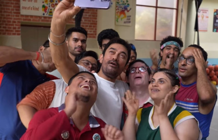 އާމިރުގެ އާ ފިލްމަށް ރަނގަޅު ރިވިއުތަކެއް