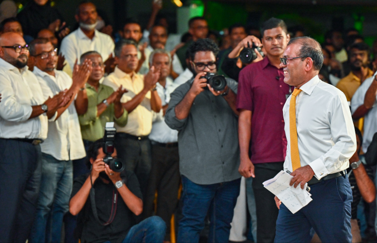 މީޑިއާ ބިލް: ނަޝީދަށް ފެނުނީ ޕާޓީތައް ބައްދަލުވާން!