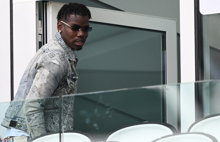 ކެރިއަރު އަލުން ފަށަން ޕޮގްބާ މޮނާކޯ އަށް ސޮއިކޮށްފި