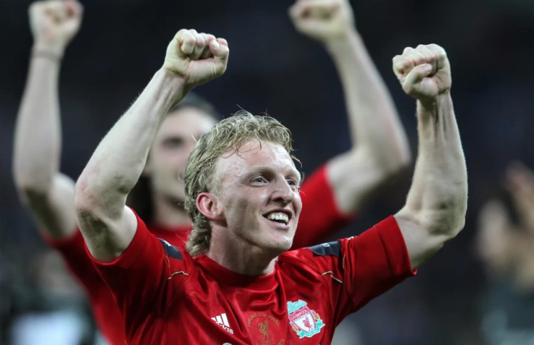 ރާއްޖޭގައި މިވަގުތު ހުރި ކައުޓް ނެދަލެންޑްސް ޓީމަކަށް