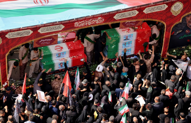 އިޒްރޭލުގެ ހަމަލާތަކުން 935 މީހަކު މަރުވި: އީރާން