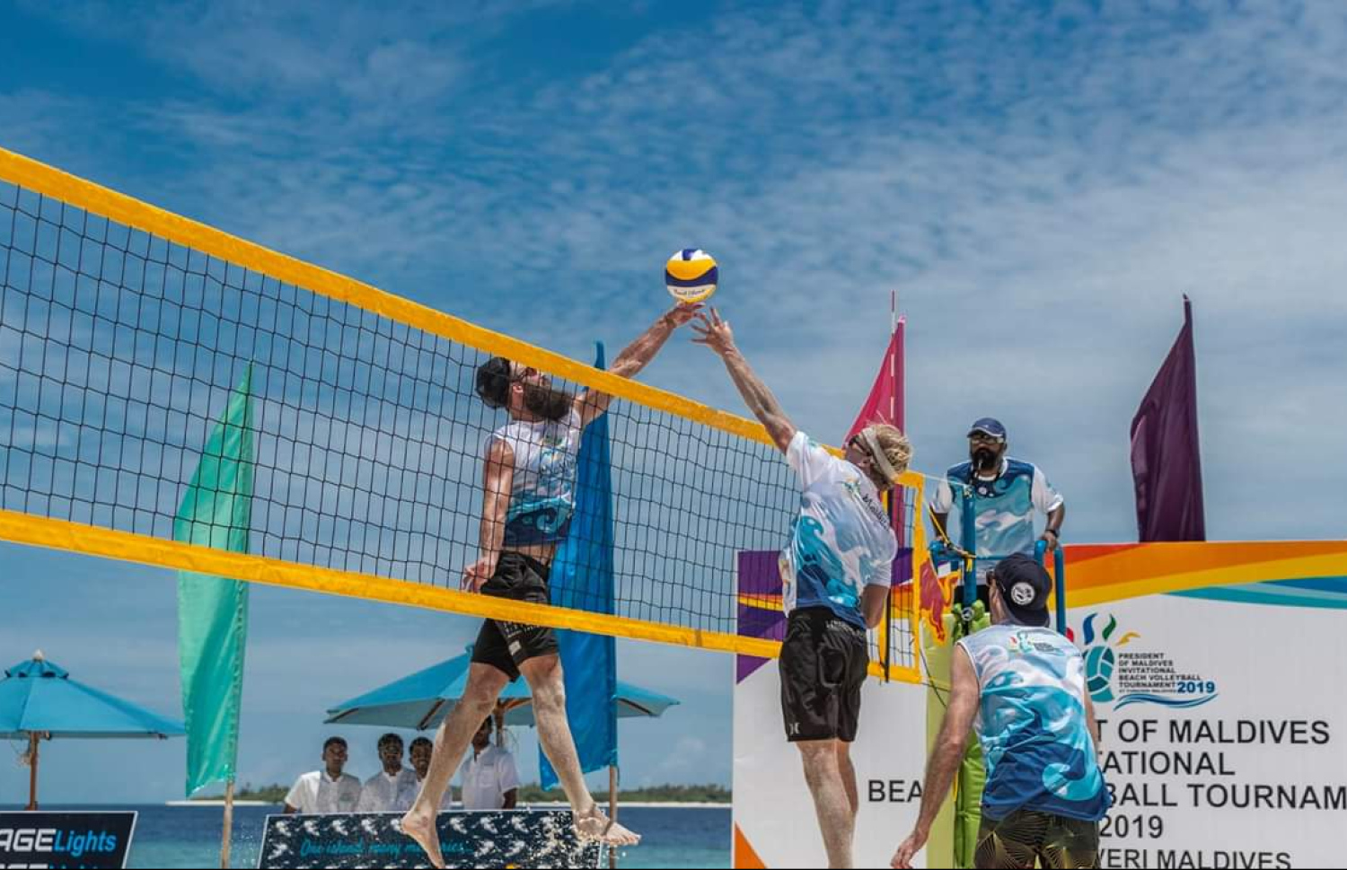 އިންމަ މެޗެއްގައި ފަސްޓް ރެފްރީއެއްގެ ގޮތުގައި: އޭނާ ވަނީ ސައުތު އޭޝިއަން ގޭމްސް އަދި އައިއޯއައިޖީގައި ވެސް ރެފްރީކަން ކޮށްފަ