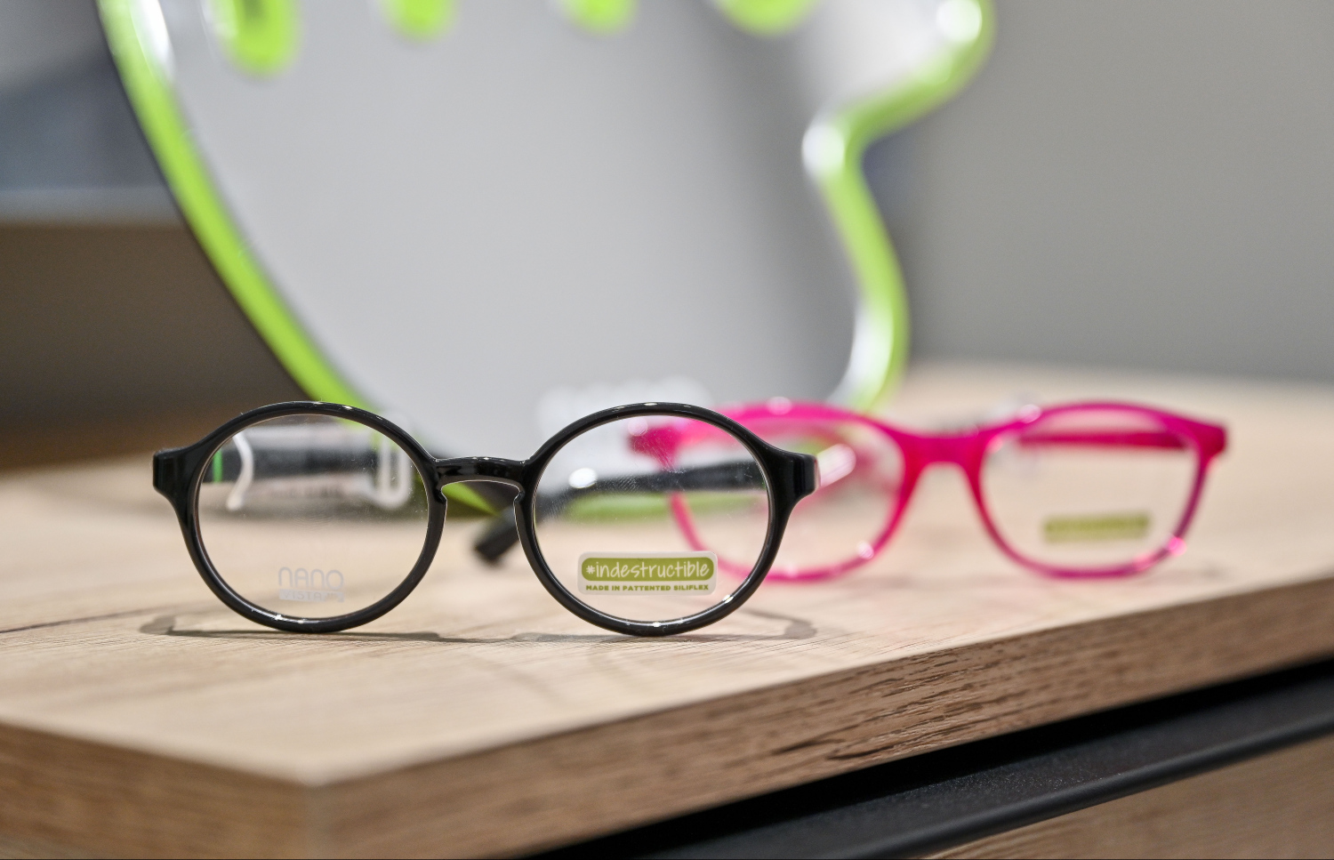 ކުޑަކުދިންނަށް ހާއްސަ އައިނު ފްރޭމް. -- ފޮޓޯ: ފަޔާޒް މޫސާ | މިހާރު