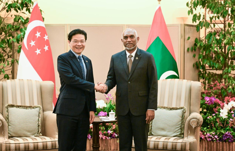 ރާއްޖެ-ސިންގަޕޫރާ ދެމެދު އެމްއޯޔޫތަކެއްގައި ސޮއިކޮށްފި