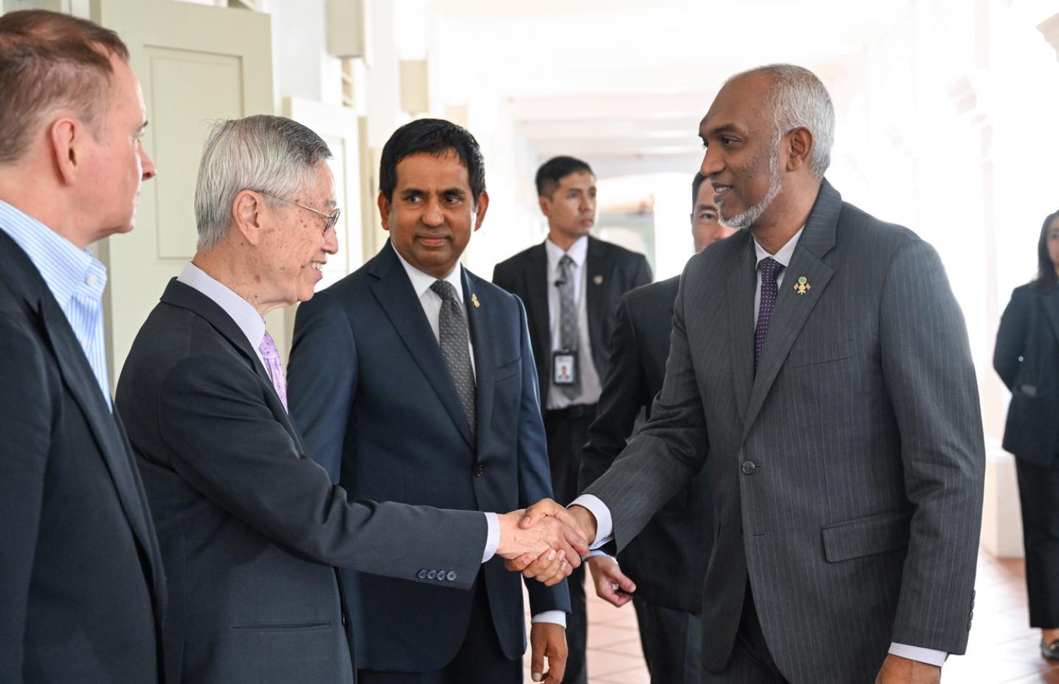 ސިންގަޕޫރުގައި ބޭއްވި އިންވެސްޓްމަންޓު ފޯރަމަށް ރައީސް މުއިއްޒު ވަޑައިގަތުމުން މަރުހަބާ ދަންނަވަނީ.---ފޮޓޯ: ރައީސް އޮފީސް