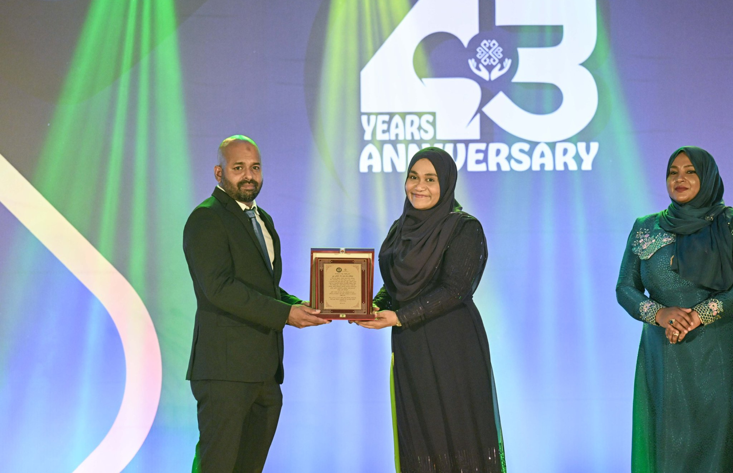 ކުޅުދުއްފުށީ ރީޖަނަލް ހޮސްޕިޓަލަށް 43 އަހަރު ފުރުމުގެ މުނާސަބަތުގައި ބޭއްވި ޖަލްސާގައި ފަސްޓްލޭޑީ ސާޖިދާ މުހައްމަދު ބައިވެރިވެވަޑައިގަންނަވަނީ. -- ފޮޓޯ | ރައީސް އޮފީސް