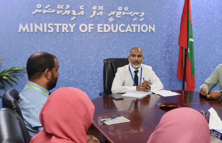 ކިޔަވައިދިނުން ހަރުދަނާކުރާ ބަޔަކަށް ޓީޗަރުން ވާންޖެހޭ