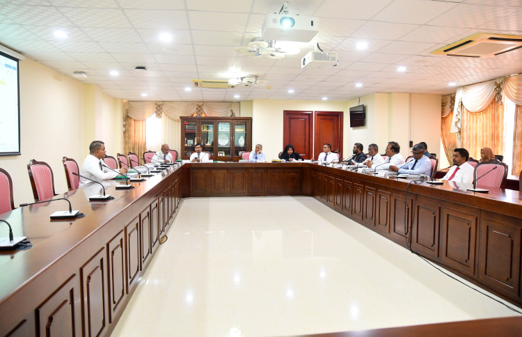 ހޯކްސް މައްސަލަ: މުއައްސަސާތަކަށް ތުހުމަތުގެ އިނގިލި!