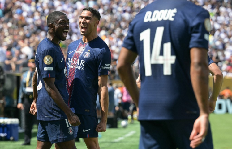 ފަސޭހައިން ރެއާލް ބަލިކޮށް ޕީއެސްޖީ ފައިނަލަށް