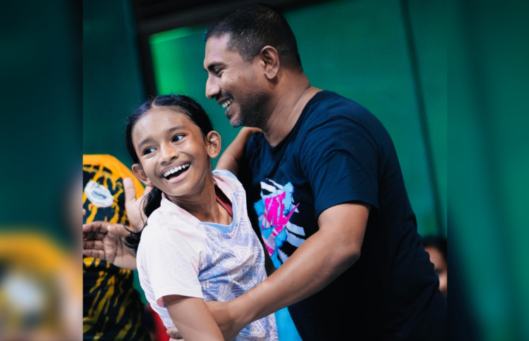 ބޭރުގެ ތަޖުރިބާ ހިއްސާކުރަން މަހުލޫފްގެ ކްލަބެއް