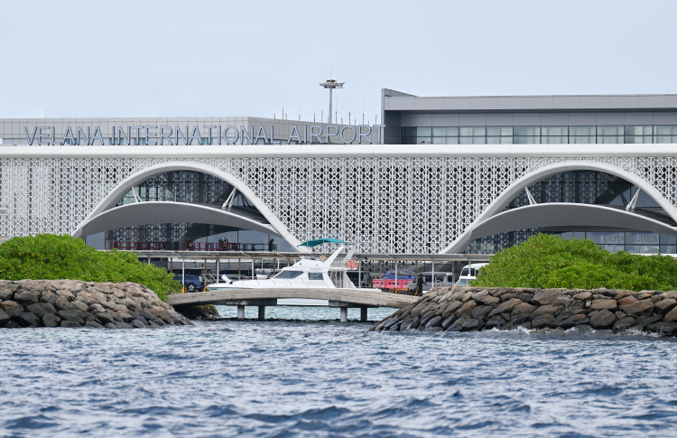 އެއާޕޯޓްގެ ޓްރެފިކް ފްލޯއަށް ބޮޑު ބަދަލެއް