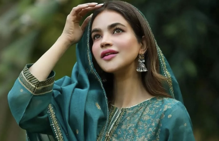 ޕާކިސްތާނު ފަންނާނަކު ފެނުނީ މަރުވިތާ ނުވަ މަސް ފަހުން