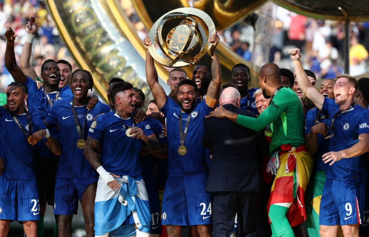 ޕީއެސްޖީ ނުފޫޒު ކަނޑުވާލައި ޗެލްސީ ދުނިޔޭގެ ރަސްކަމަށް