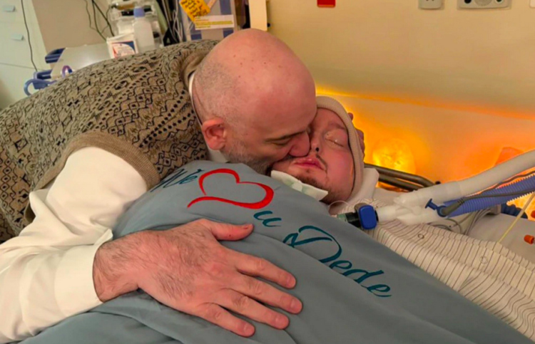 ކޯމާގައި 20 އަހަރު ފަހުން ޕްރިންސް އަވަހާރަވެއްޖެ