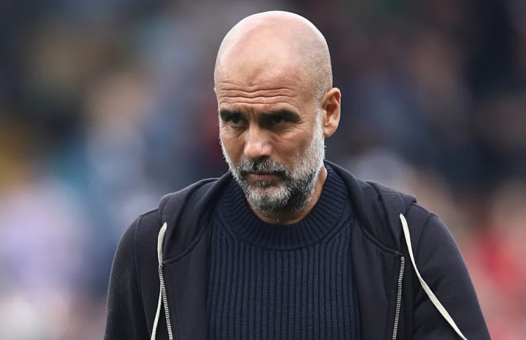 ވޯލްޑް ކްލާސް ބެކެއް ހޯދަން ސިޓީން އަތްފުނާ އަޅަނީ