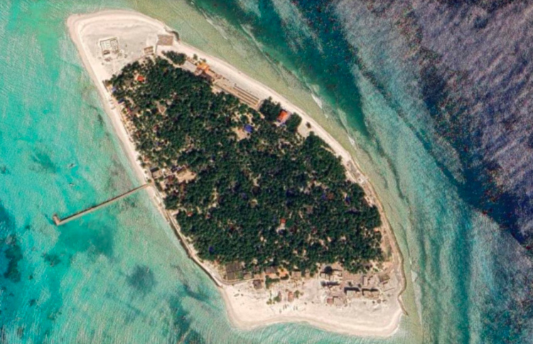 އަސްކަރީ ބޭނުމަށް ލަކްޝަދީޕްގެ ރަށަކުން މީހުން ބާލަނީ