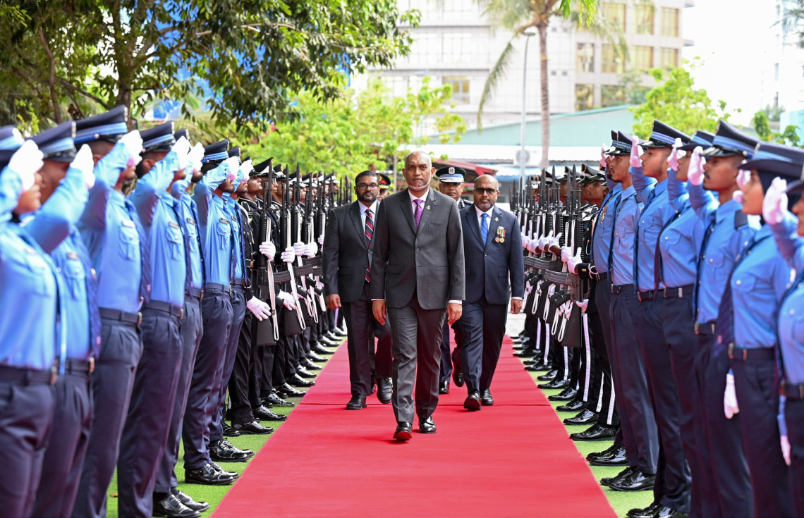 "ސަލާމަތަށް ކޮންމެ އިންޗިއެއް ބަލަހައްޓާނީ ދިވެހިން"