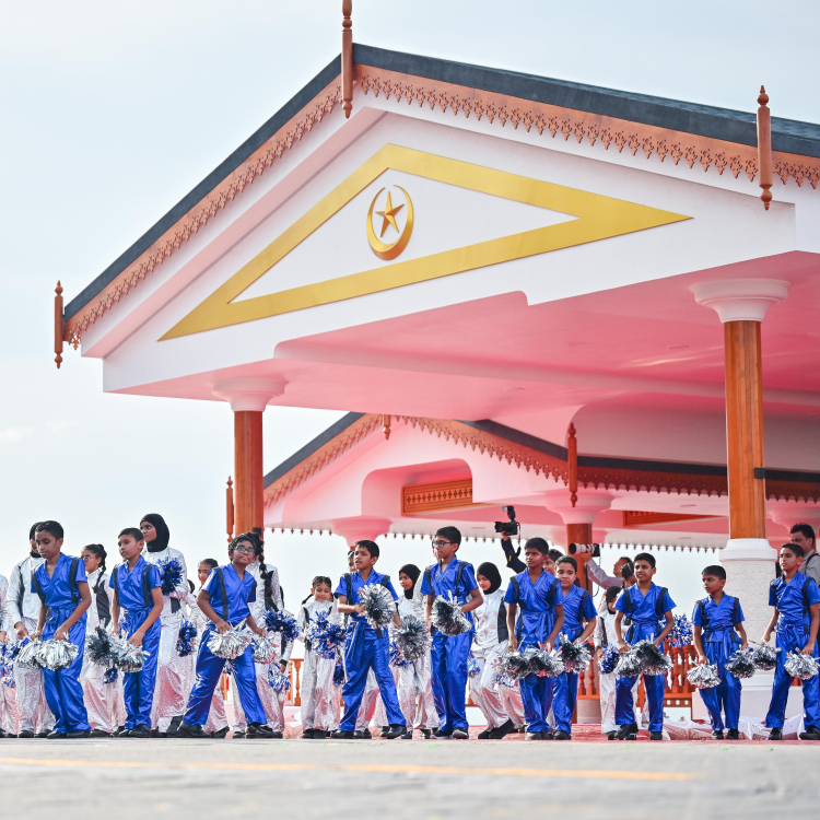 މިނިވަން ދުވަހަށް ހެވިކަމުގެ ކުޅިވަރުތައް ބާއްވައިފި