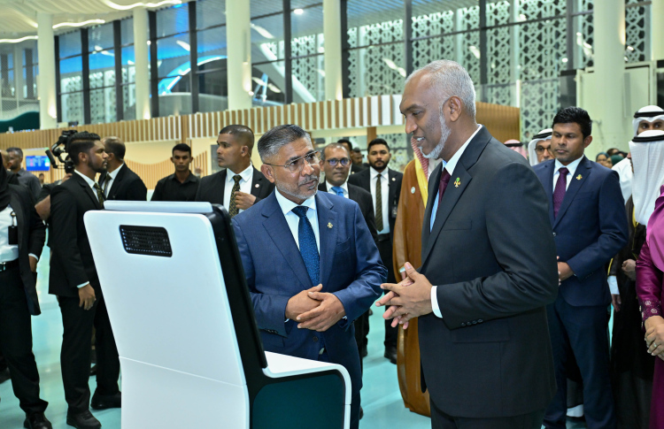 ކިއު މަދުކުރުމަށްޓަކައި ވީއައިއޭގައި އީގޭޓުތައް ހަރުކުރަން ފަށައިފި