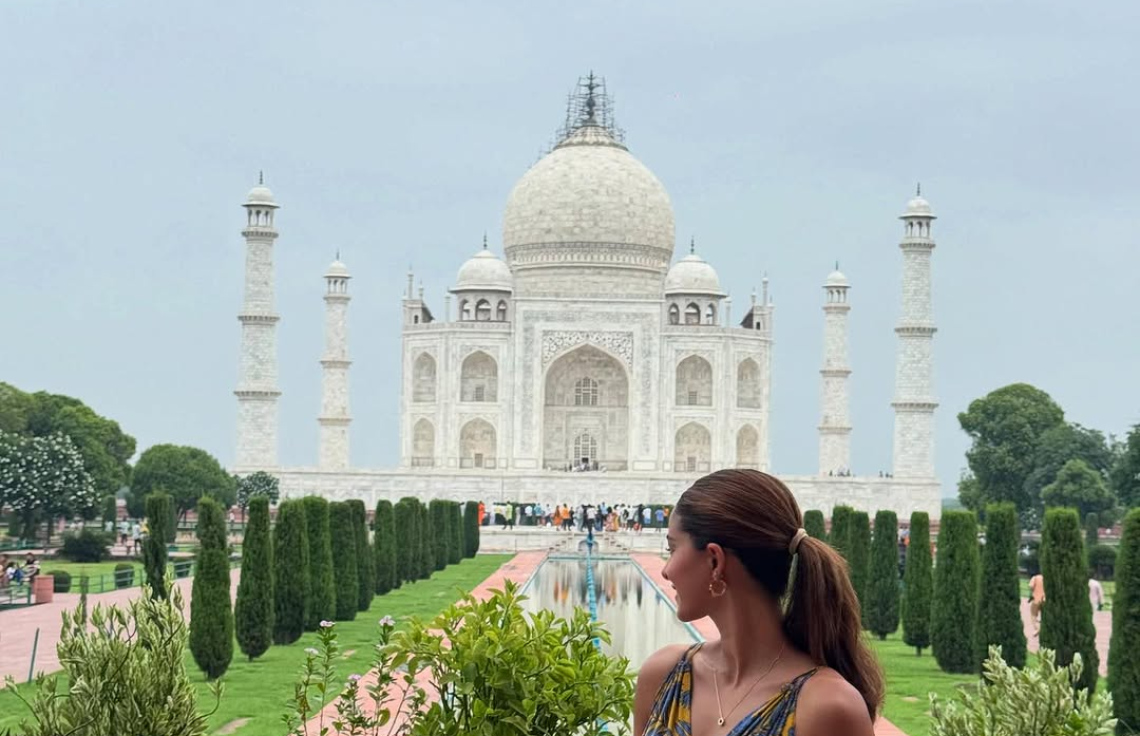 އަނަންޔާ ތާޖު މަހަލް ބަލައިލަން ހިނގައްޖެ